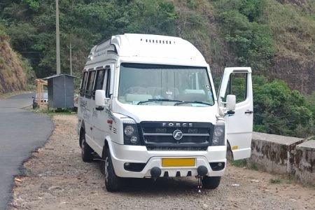 17 Seater Tempo Traveller on rent Near me